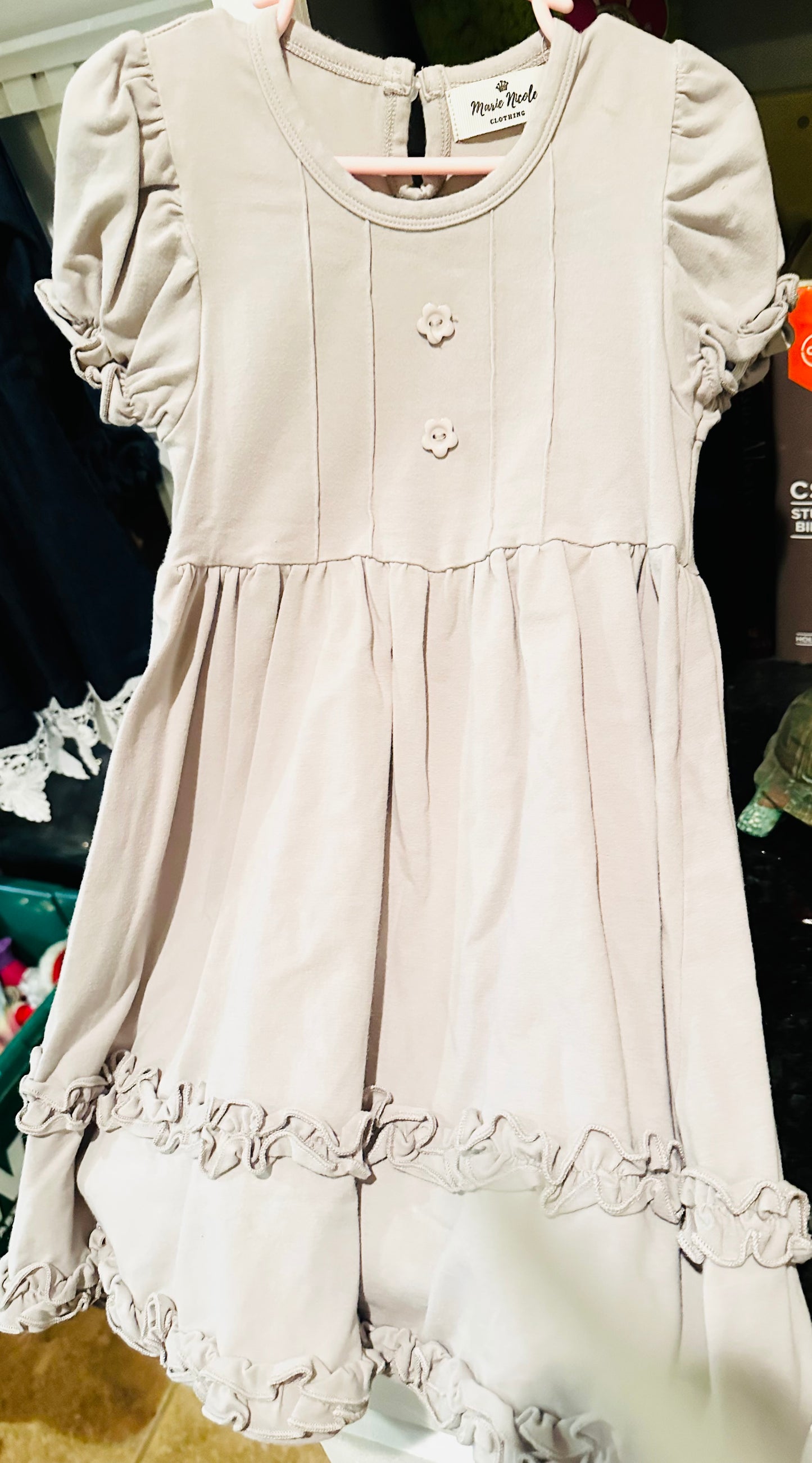 Girl’s Dress