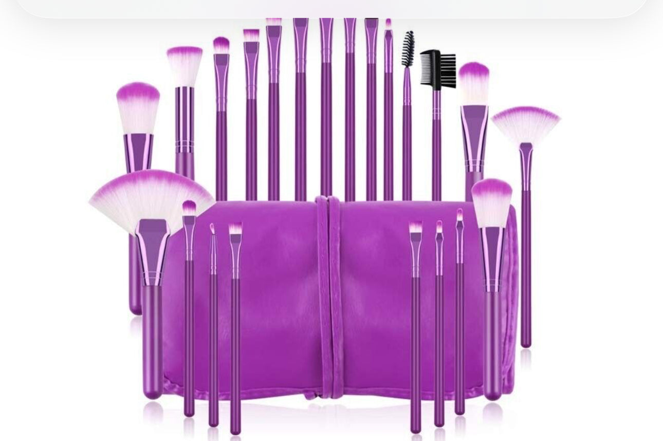 Makeup Brush Set - Four Color Options - Twenty-Four Piece Set