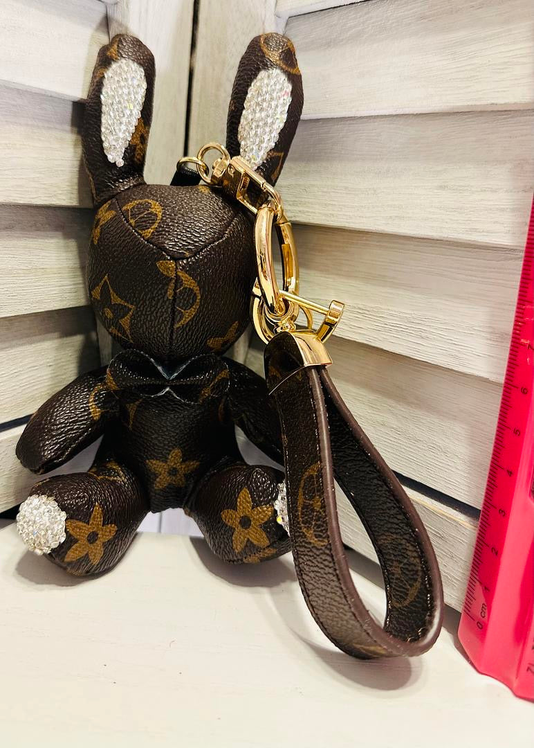 Animal Rabbit Keyrings PU Leather Luxury Rhinestone Key
Chains Rings Jewelry Fashion Black Brown Flower Plaid Design